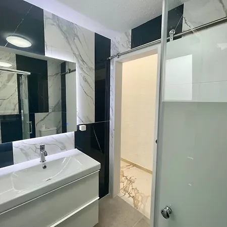 Piso Canteras/2 Bedroom+balcony+parking At Λας Πάλμας ντε Γκραν Κανάρια