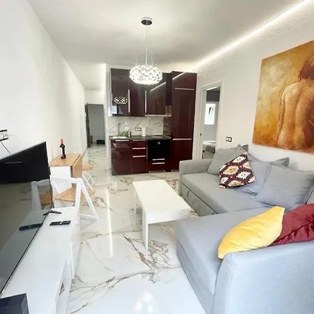 Piso Canteras/2 Bedroom+balcony+parking At Apartment Las Palmas de Gran Canaria