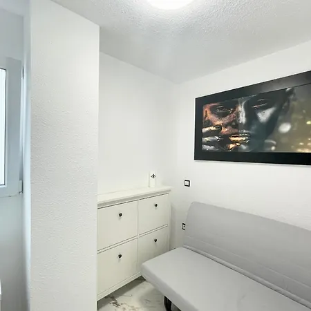 Apartment Piso Canteras/2 Bedroom+balcony+parking At Las Palmas de Gran Canaria