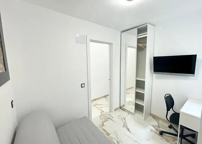 Piso Canteras/2 Bedroom+balcony+parking At アパート *